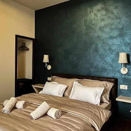 Borna And Franko Centre *